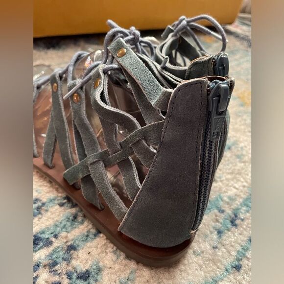 NWT Rebels Jonah Suede Gladiator Sandal in Blue 8 - Picture 5 of 10